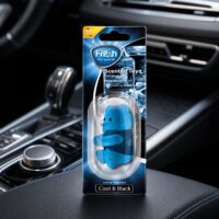 خوشبوکننده عروسکی خودرو فرش وی مدل Toys Cool & Black - تصویر ۲